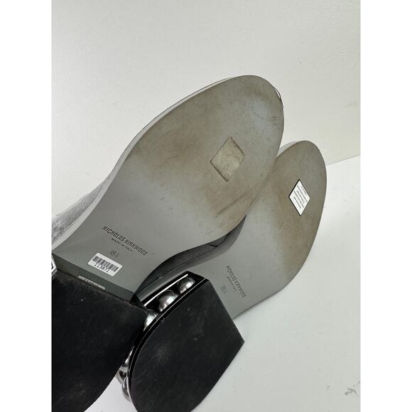 Nicholas Kirkwood Luna Booties 38.5 Gray Suede Pearl Heel Side Zip Ankle Boot - Picture 7 of 8